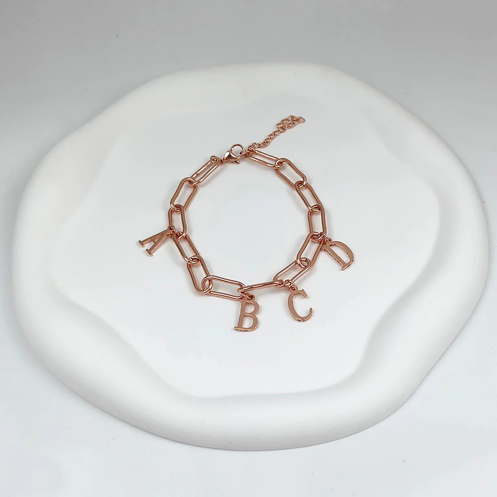 BRACELET JUSQU'À 9 INITIALES - Image 3