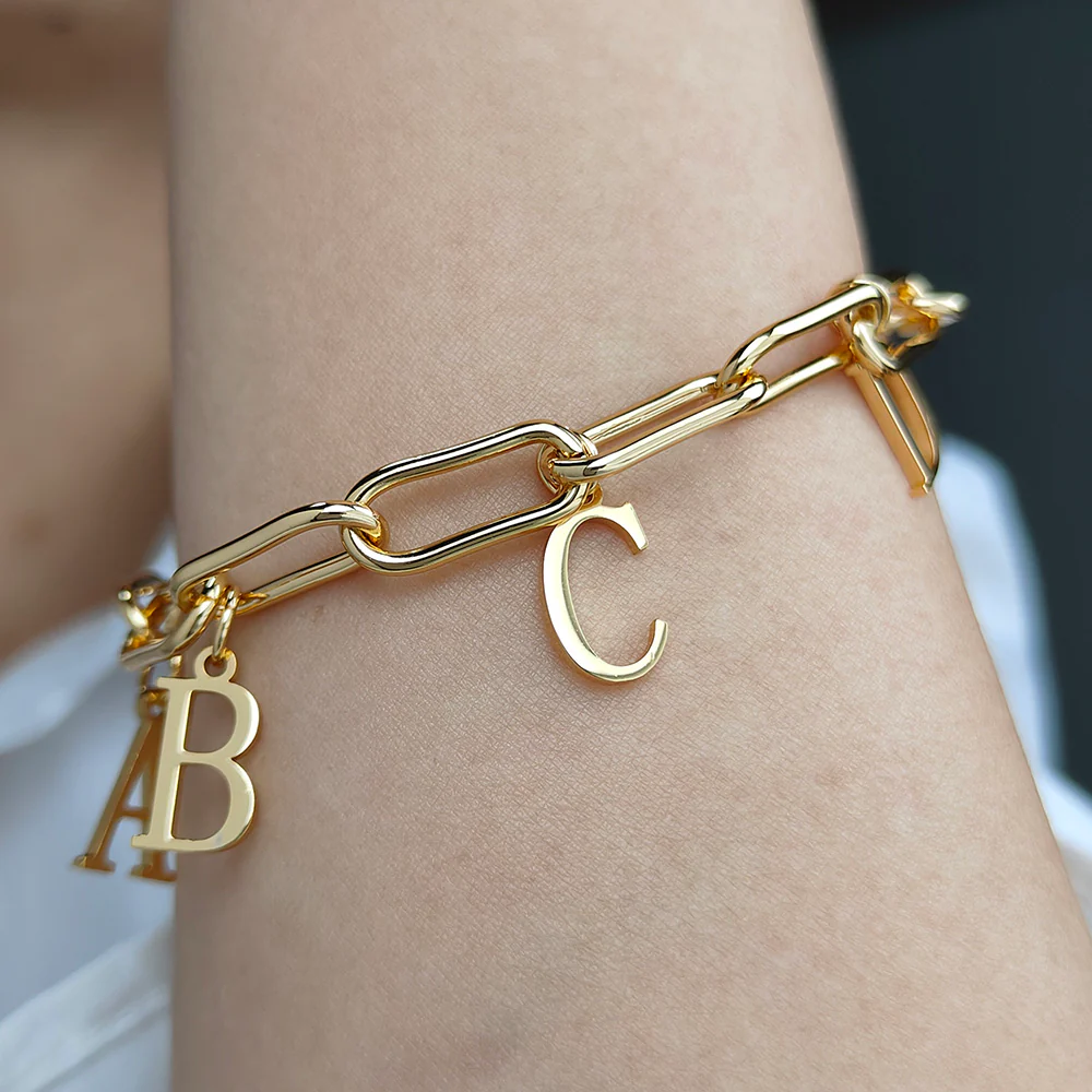 BRACELET JUSQU'À 9 INITIALES - Image 4